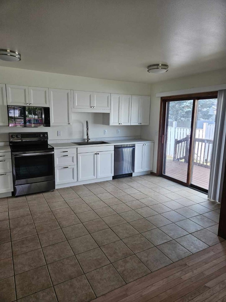 3516 Lana Ln #NA - Photo 3 of 10