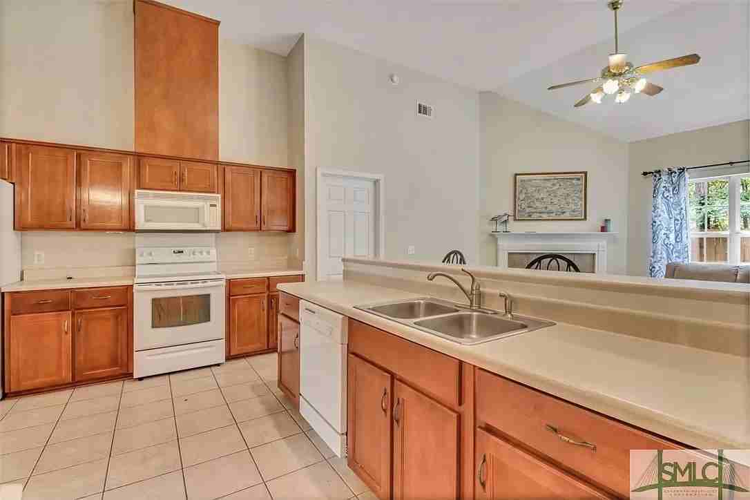 131 Brooklyn Way #NA - Photo 7 of 18