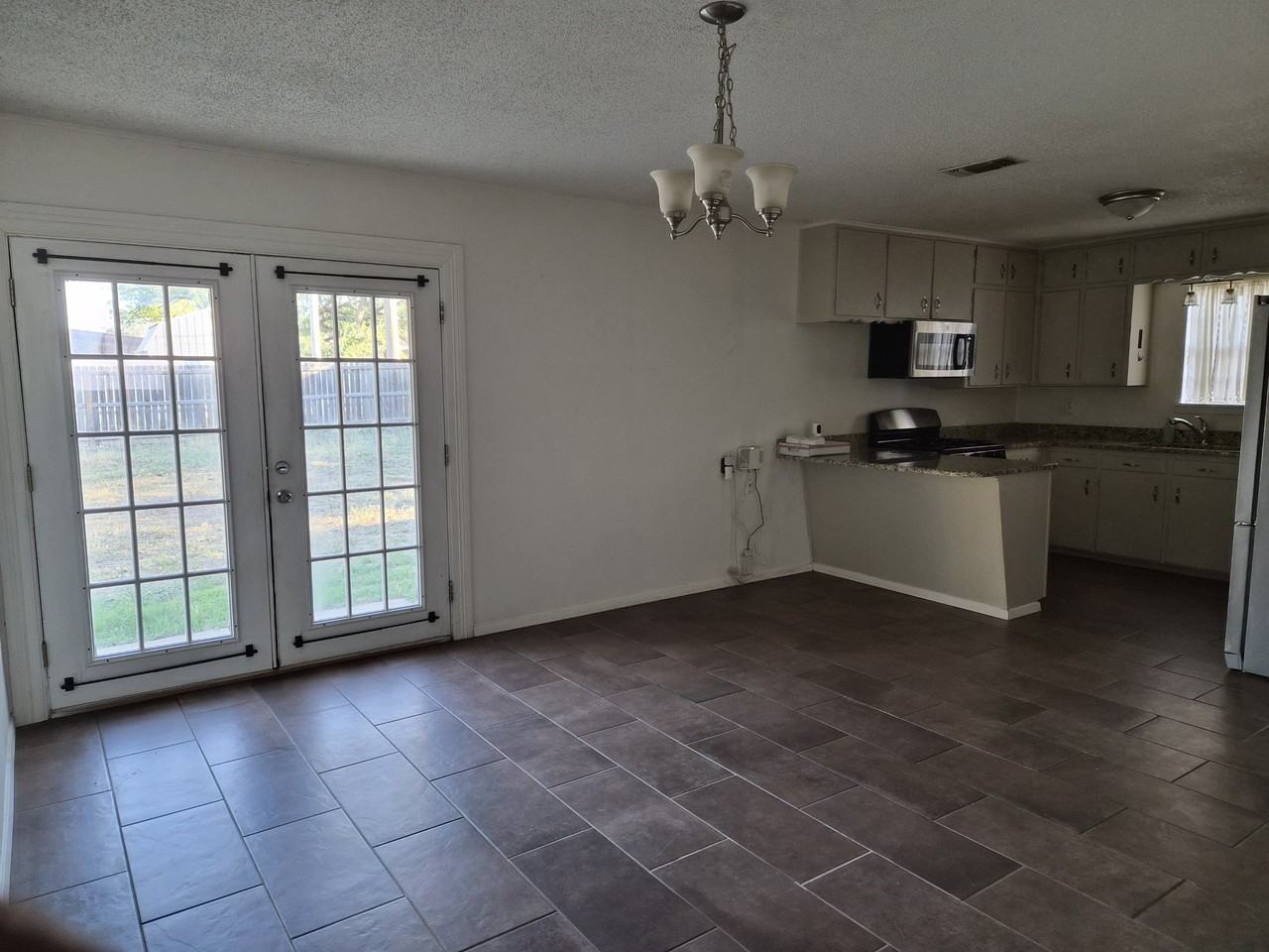 1925 Edmund Blvd #NA - Photo 4 of 21