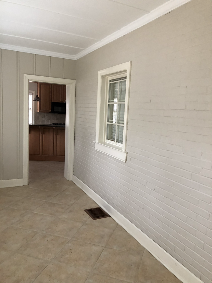 1453 Tates Creek Rd #NA - Photo 3 of 24