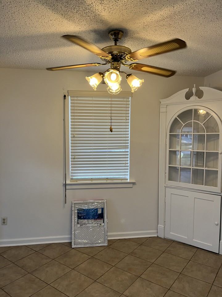 1501 Maine Ave #NA - Photo 7 of 17