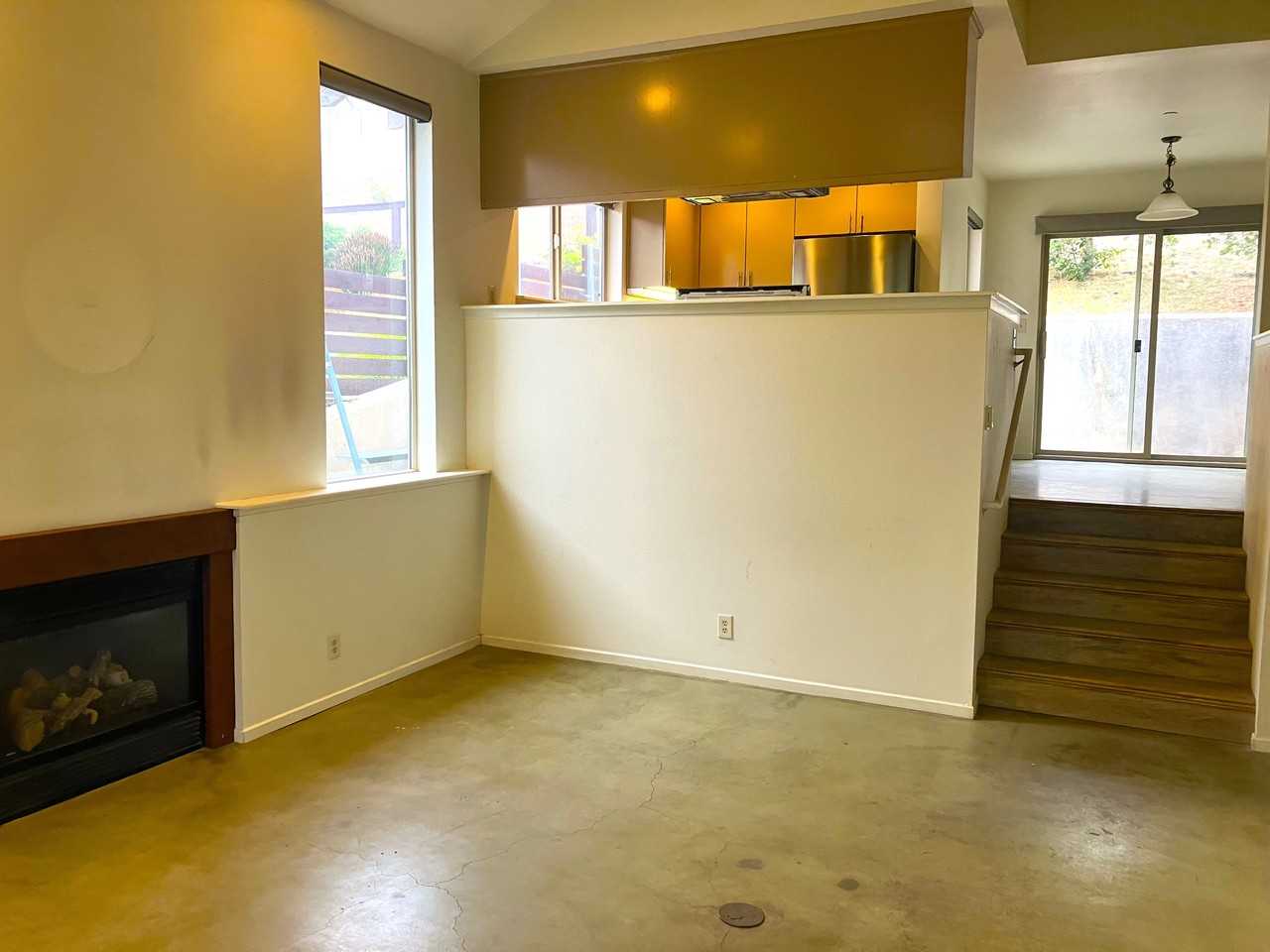 3053 Rockview Pl #NA - Photo 4 of 14
