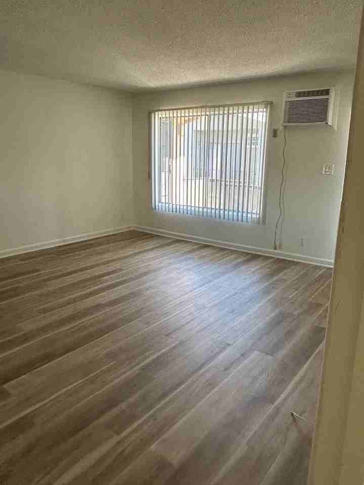 10033 Sepulveda Blvd #D - Photo 3 of 16