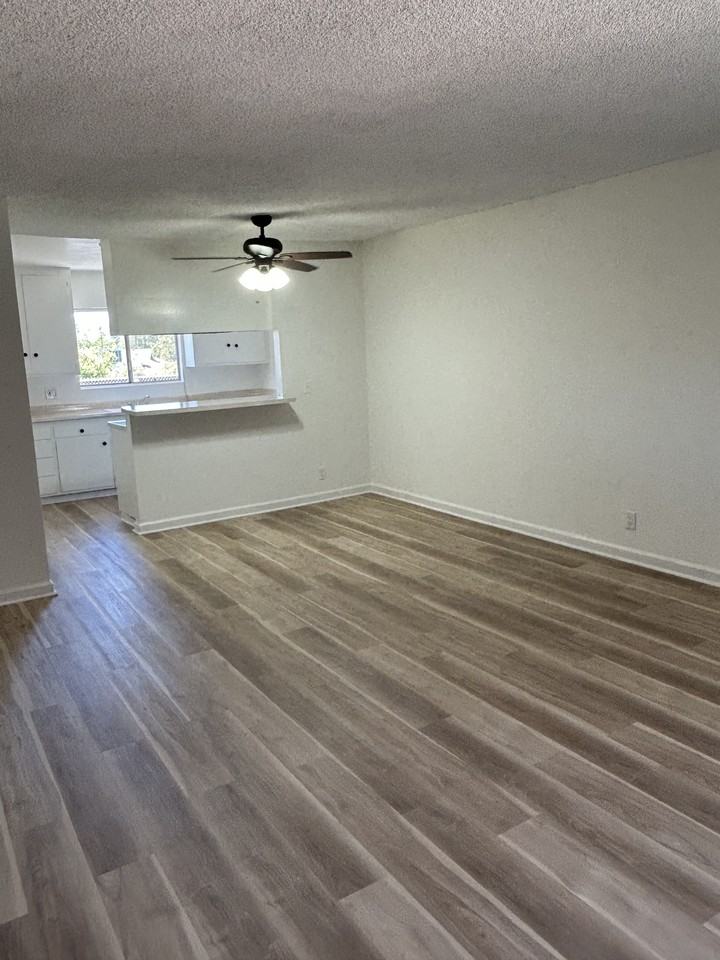 10033 Sepulveda Blvd #D - Photo 4 of 16