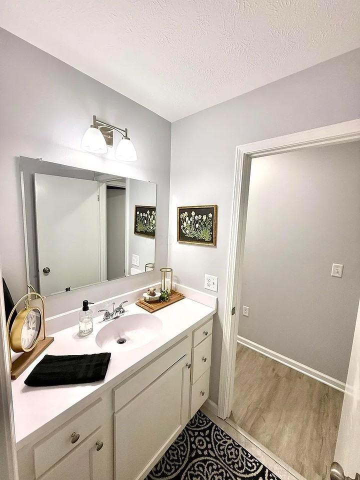 2275 N Cable Rd #164 - Photo 5 of 14