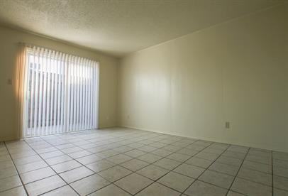 201 E Sequoia Ave #4 - Photo 5 of 9