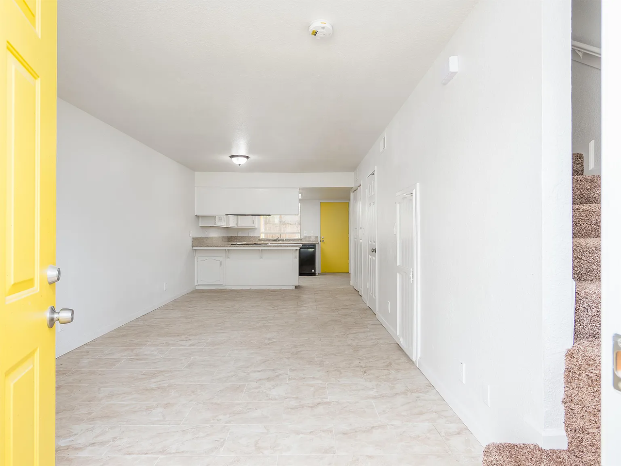 701 S Encina St #F - Photo 4 of 15