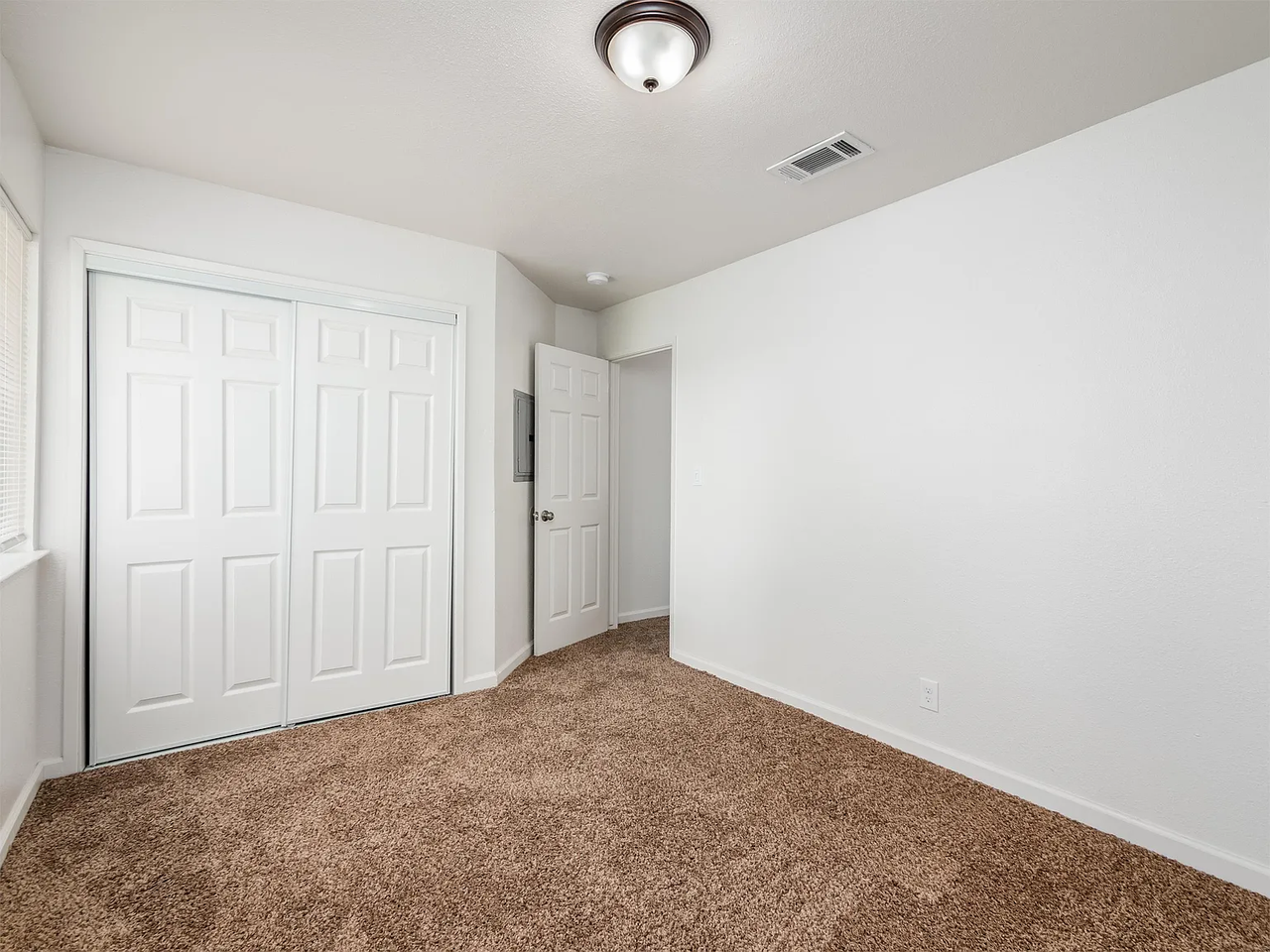 701 S Encina St #F - Photo 5 of 15