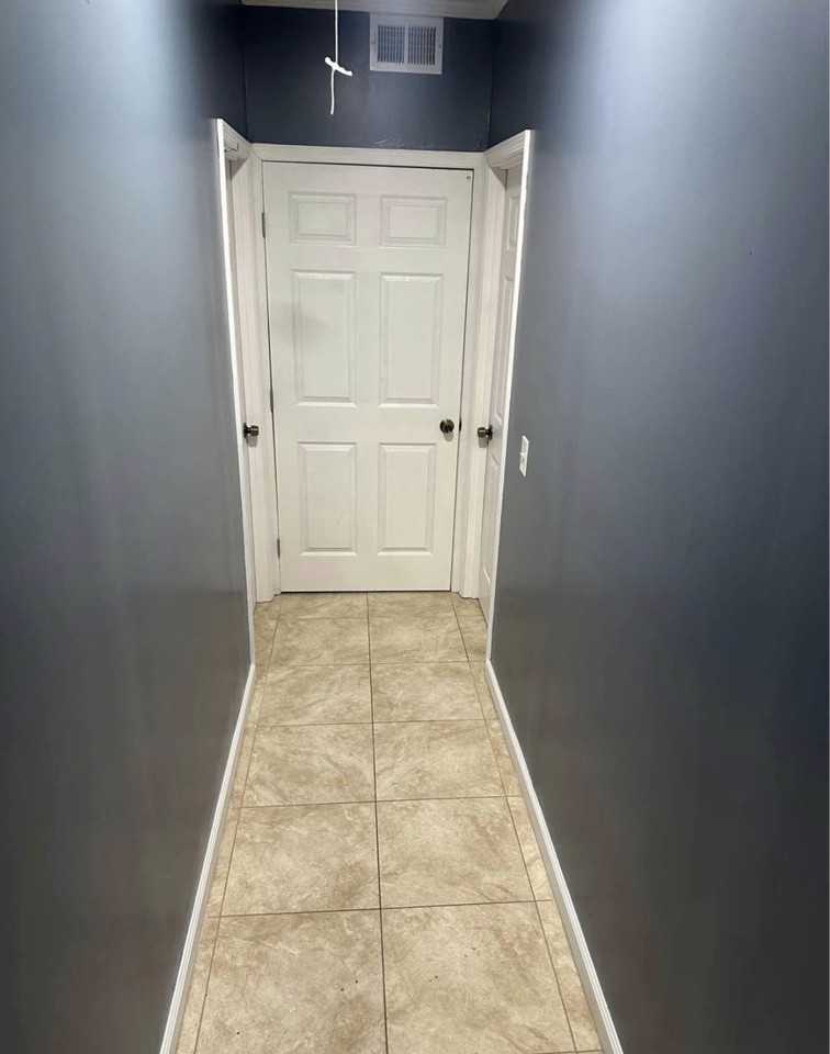 608 Freedom Ct #NA - Photo 3 of 16