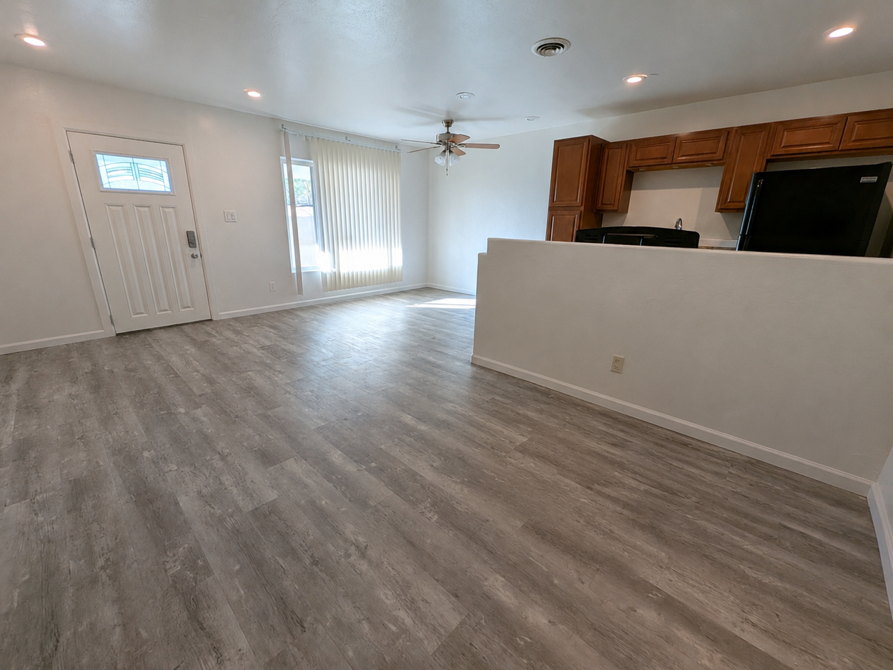 1418 S Stanley Pl #2 - Photo 2 of 9