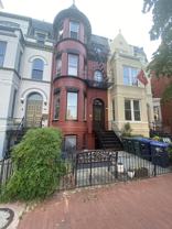 109 5th St Se #A - Photo 1 of 1