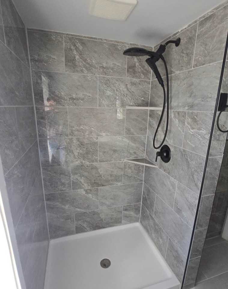 4545 Center Ave - Photo 6 of 15