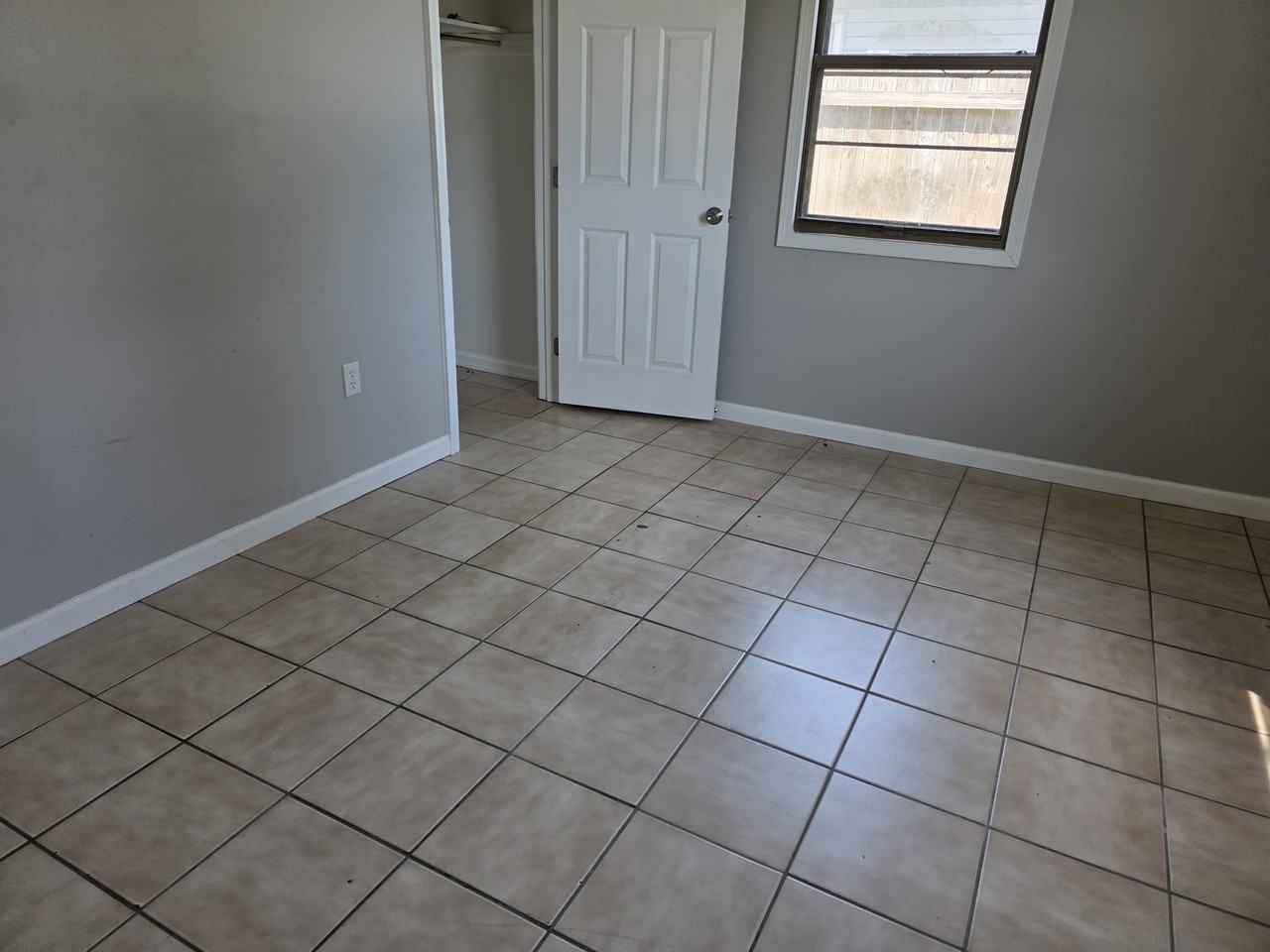 3217 Connecticut Ave #NA - Photo 3 of 14