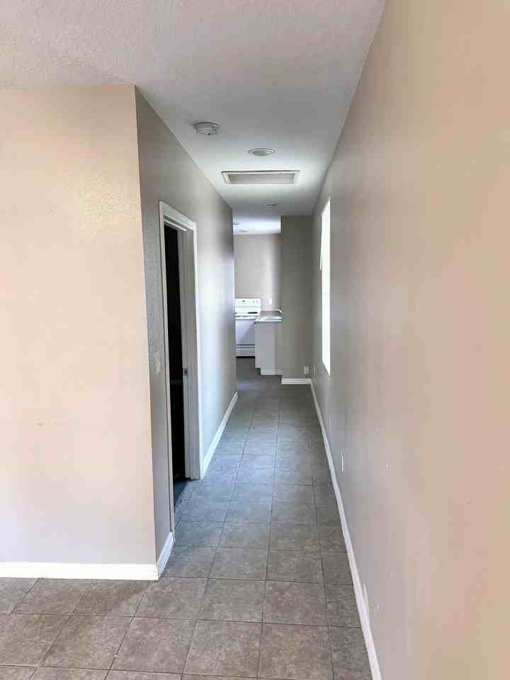 1128 N Stella Ave Apt B #NA - Photo 4 of 12
