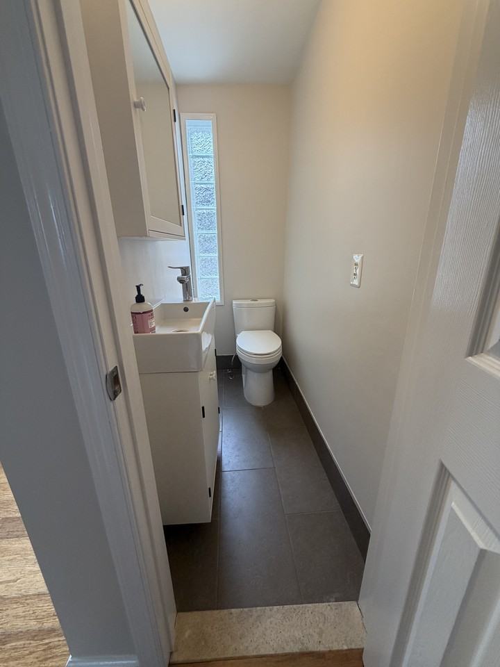 840 S Highland St #NA - Photo 3 of 14