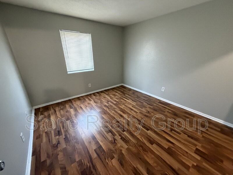 2306 N Ritter Ave #15 - Photo 4 of 6