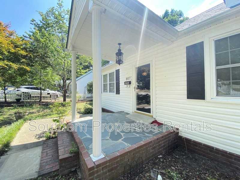 807 Cape Fear Ave - Photo 2 of 24