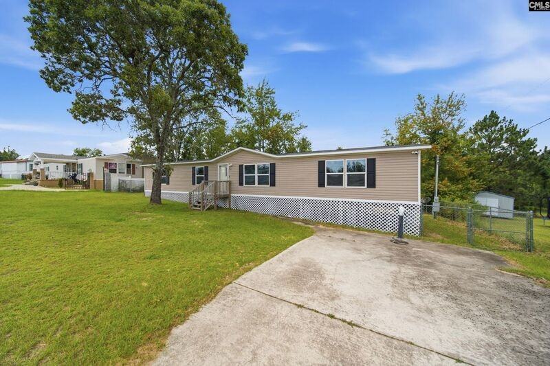 233 Peeler Rd - Photo 2 of 18