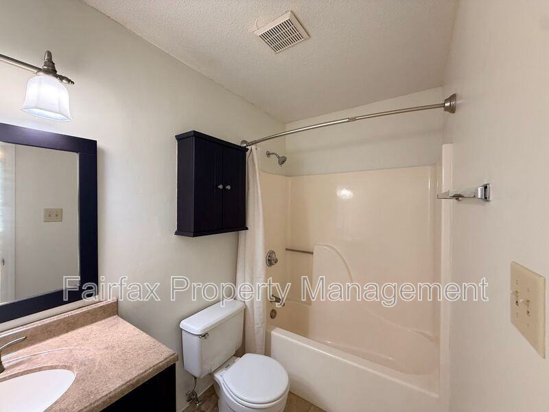 2610 Hitchcock Dr - Photo 6 of 11