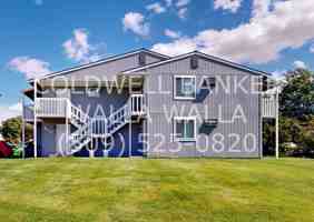 featured image of 950 E Sumach St