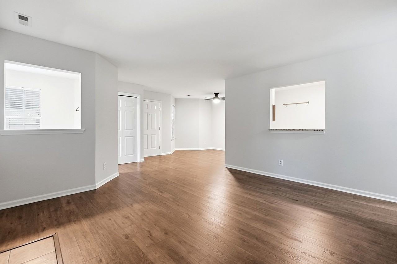 6000 Gray Gate Ln #C - Photo 7 of 29