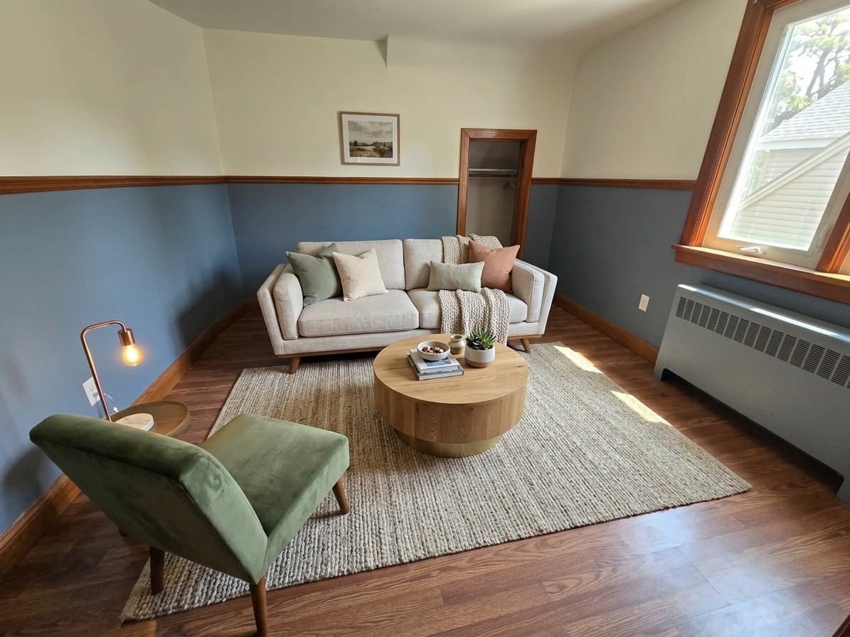 223 McNaughton Avenue #1 - Photo 4 of 7