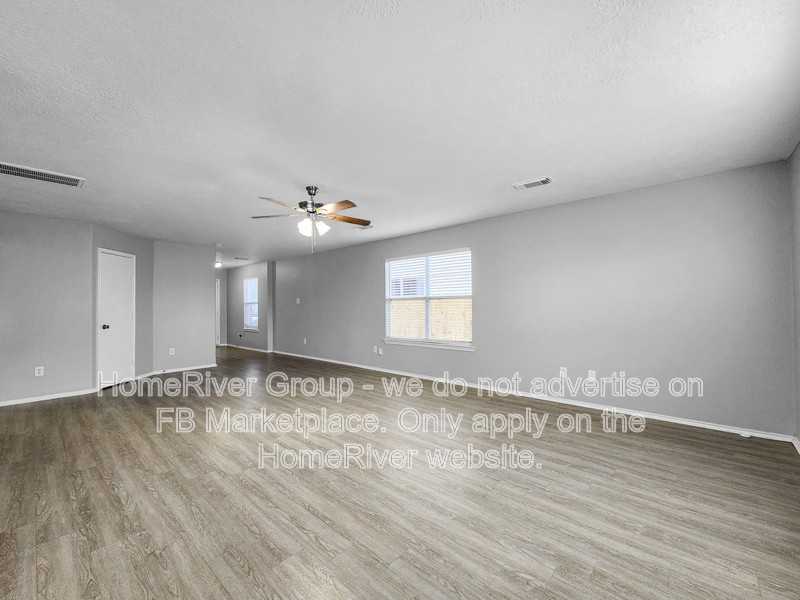 14218 Brunswick Point Ln - Photo 6 of 29
