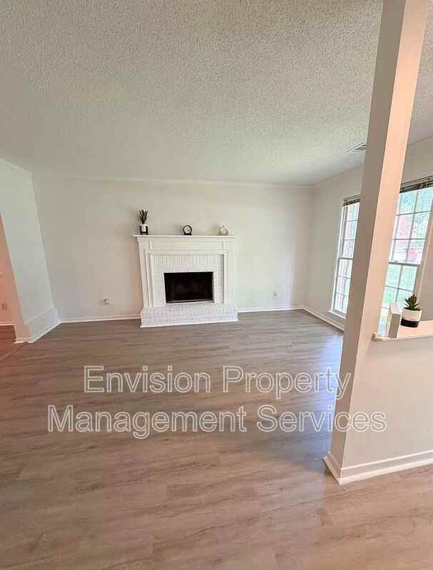 702 Redland Dr - Photo 3 of 13