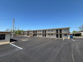 featured image of 1324 E 6th Ave