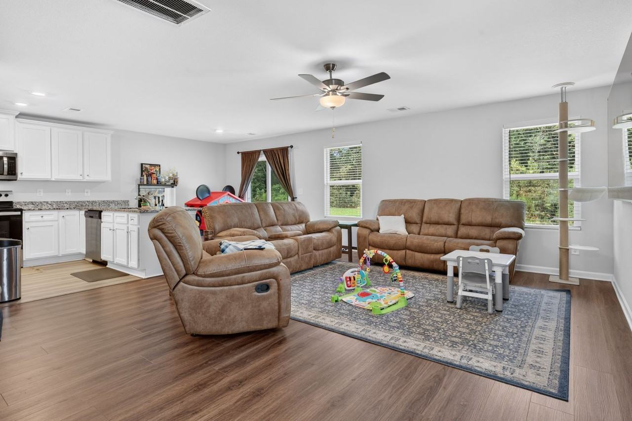 635 Calming Dusk Way - Photo 5 of 39