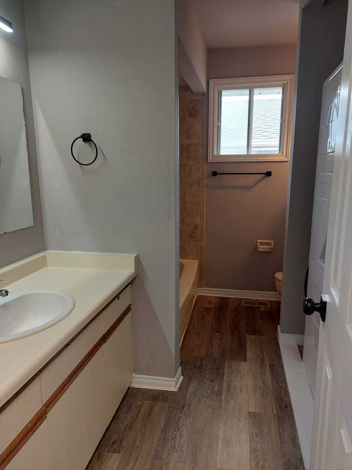 7622 Chorozy Street #Main - Photo 4 of 11