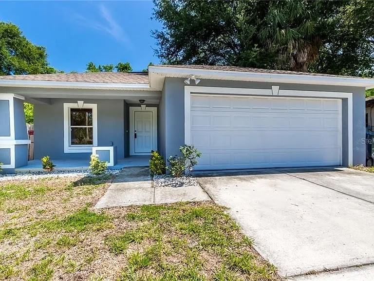 1008 East Yukon Street - Photo 2 of 43