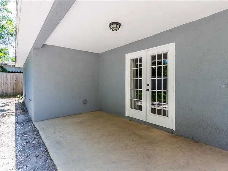 1008 East Yukon Street - Photo 6 of 43