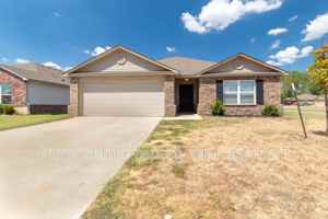 featured image of 1301 Travertine Pl