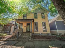 featured image of 319 Adams Ave #1