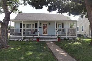 featured image of 801 Sherman St #1