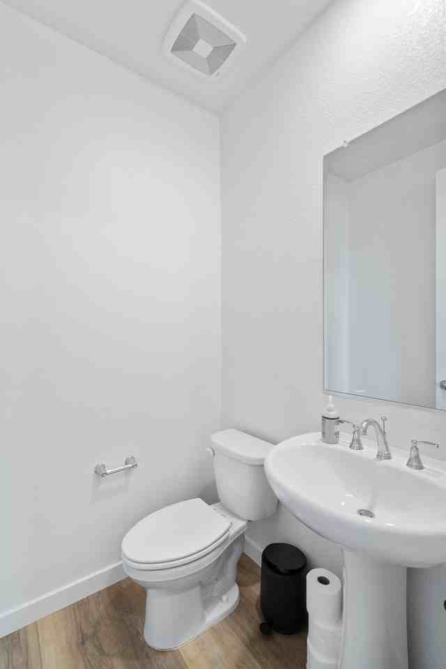 2476 Laramie Circle - Photo 7 of 51