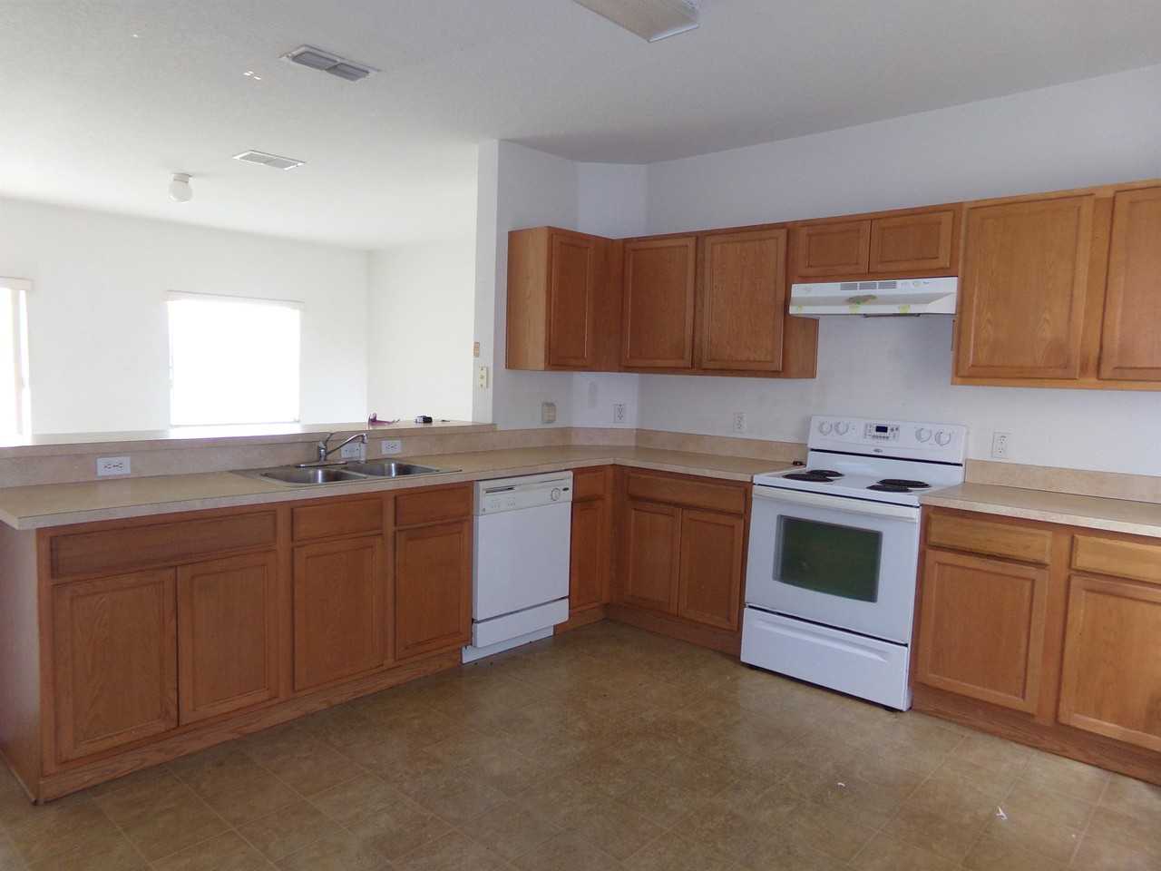 1003 Cumberland Dr #1 - Photo 2 of 6
