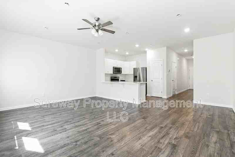 336 Mazzeo Dr - Photo 4 of 18