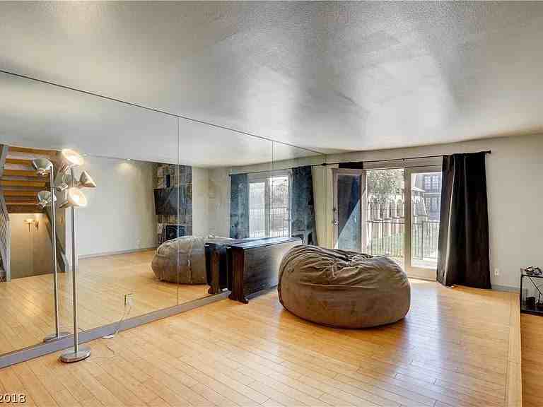 2921 Calle Del Valle - Photo 5 of 34