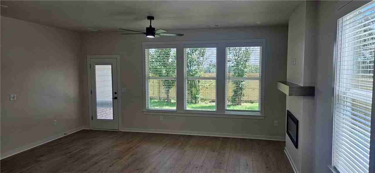 6005 Sw Coywolf St - Photo 4 of 17