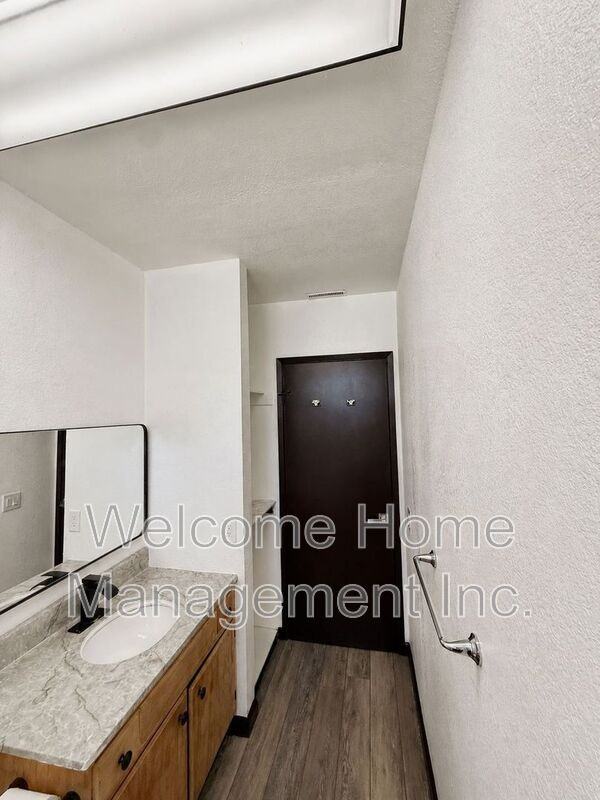 663 F St - Photo 4 of 25
