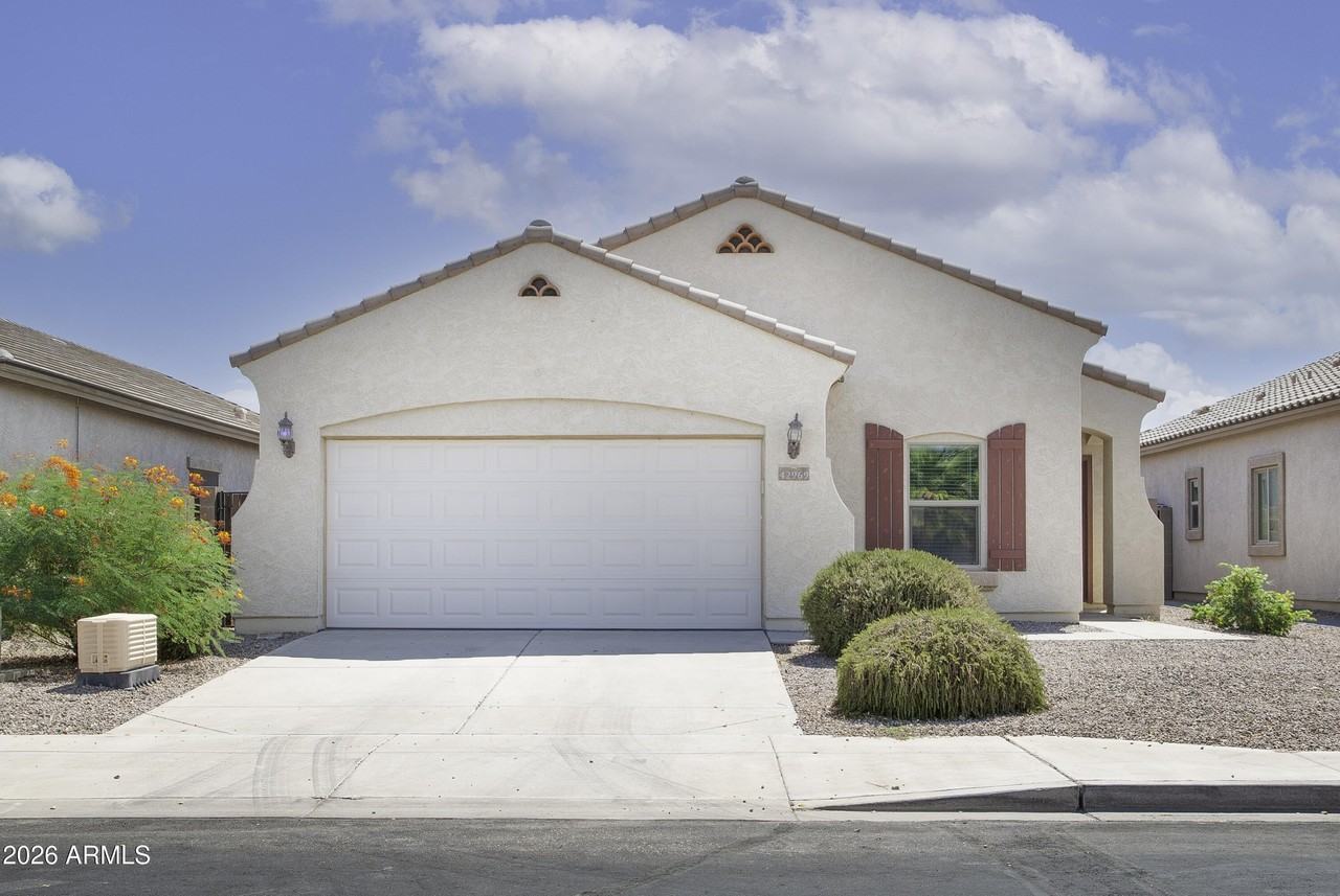 42969 W Elizabeth Ave
