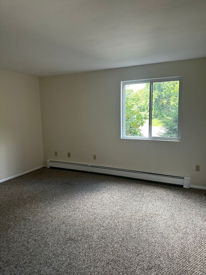 Park Street Apartments - Photo 6 of 8