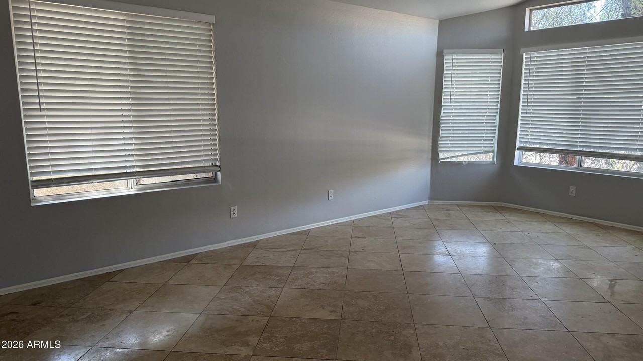 213 S Crosscreek Dr #262 - Photo 4 of 13