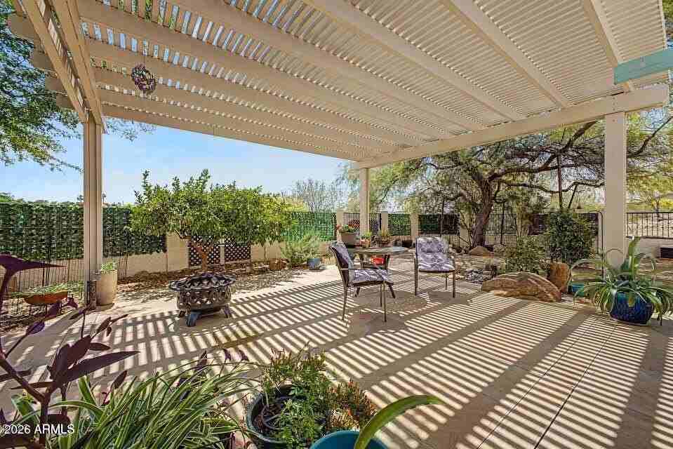 1340 E Rock Wren Rd - Photo 3 of 35