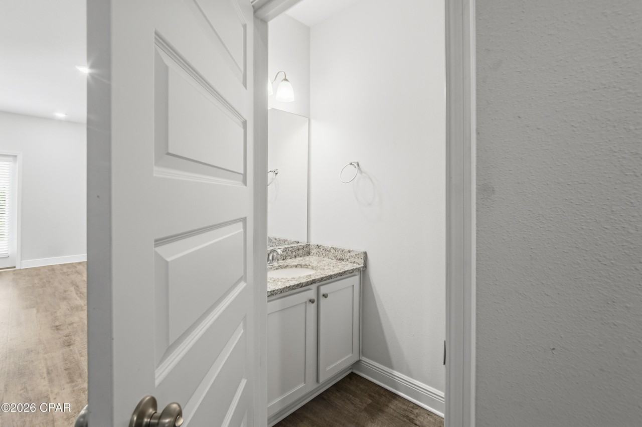 1617 Caleigh Ct - Photo 4 of 34
