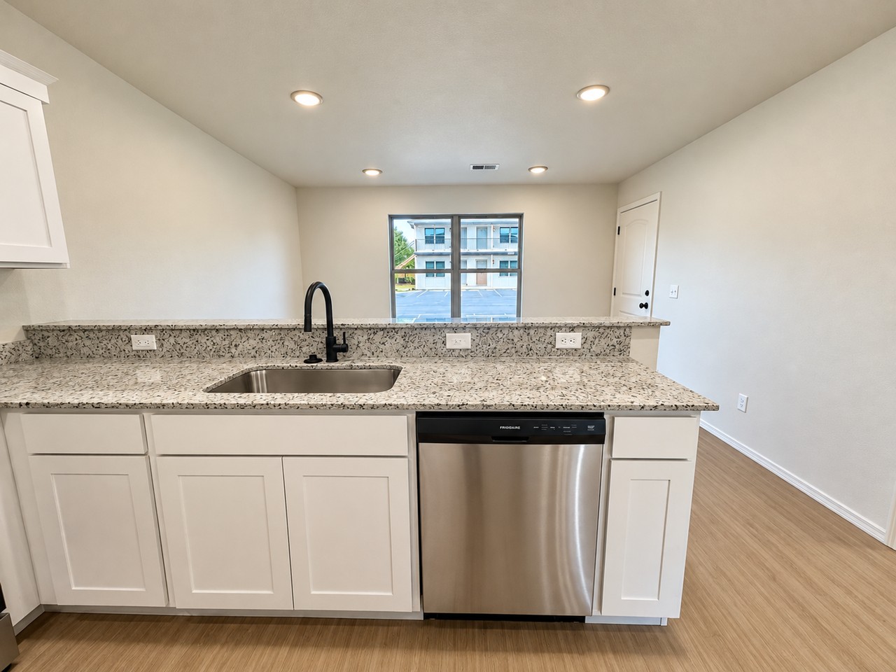 2596 Center Street - Photo 5 of 23