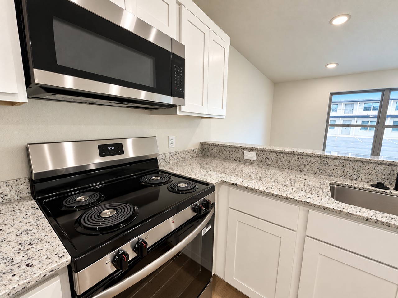2596 Center Street - Photo 7 of 23