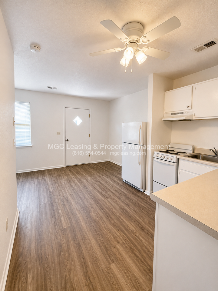309 Se Grand Ave #5 - Photo 6 of 17